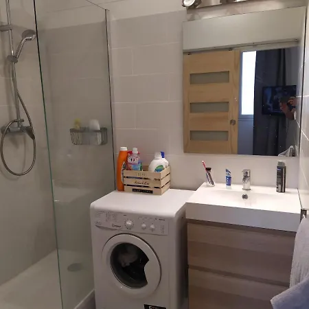 Neuf Climatise Equipe #2 Apartament *